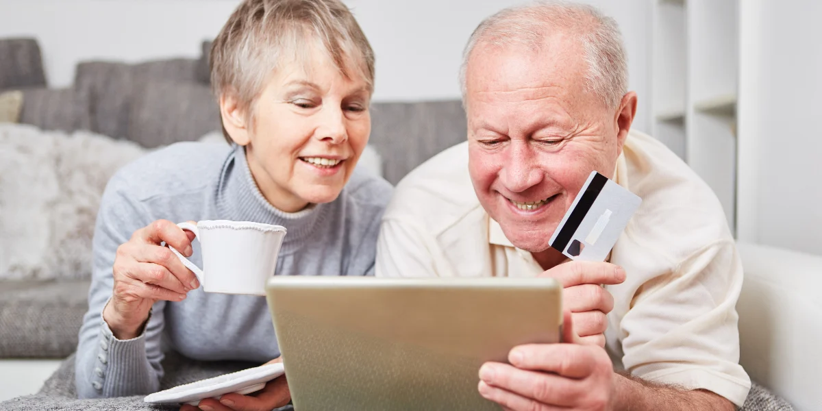 Senior Shop Online: How to Enjoy the Benefits and Avoid the Risks of Online Shopping